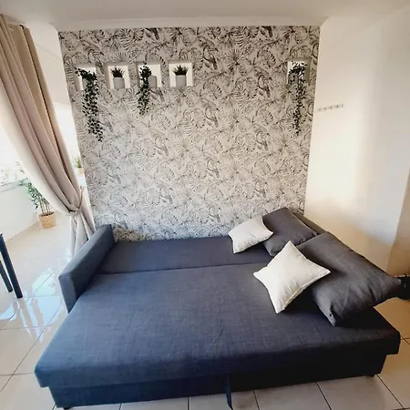 Apartamento T1, Proche Et Commerces Quarteira
