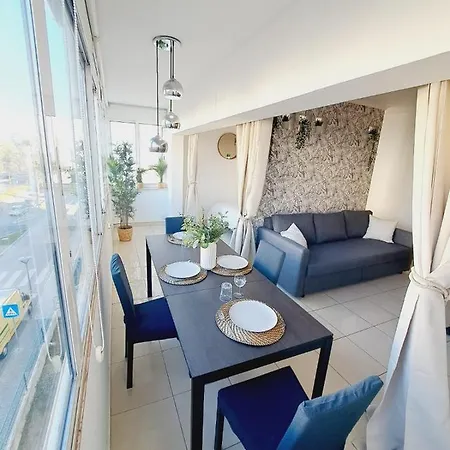 T1, Proche Et Commerces *