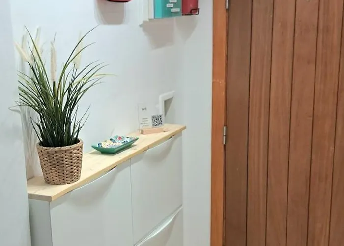 Apartamento T1, Proche Et Commerces